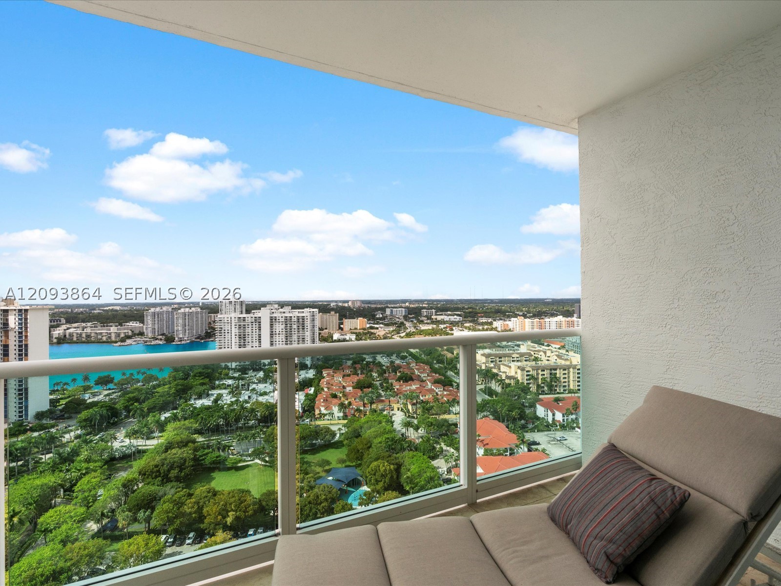 3301 NE 183rd St #2706, Aventura FL 33160