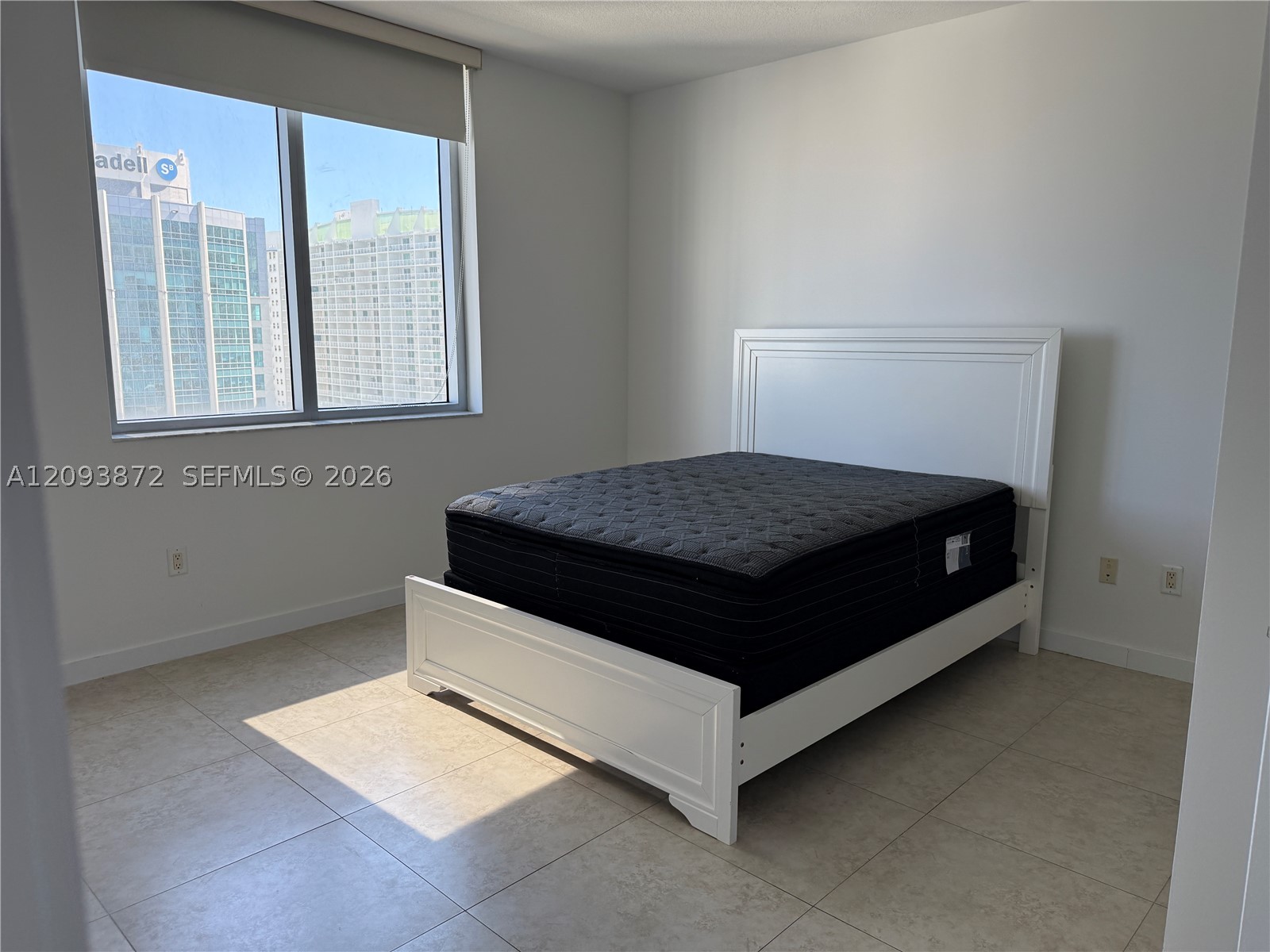 1060 Brickell Ave #3105, Miami FL 33131