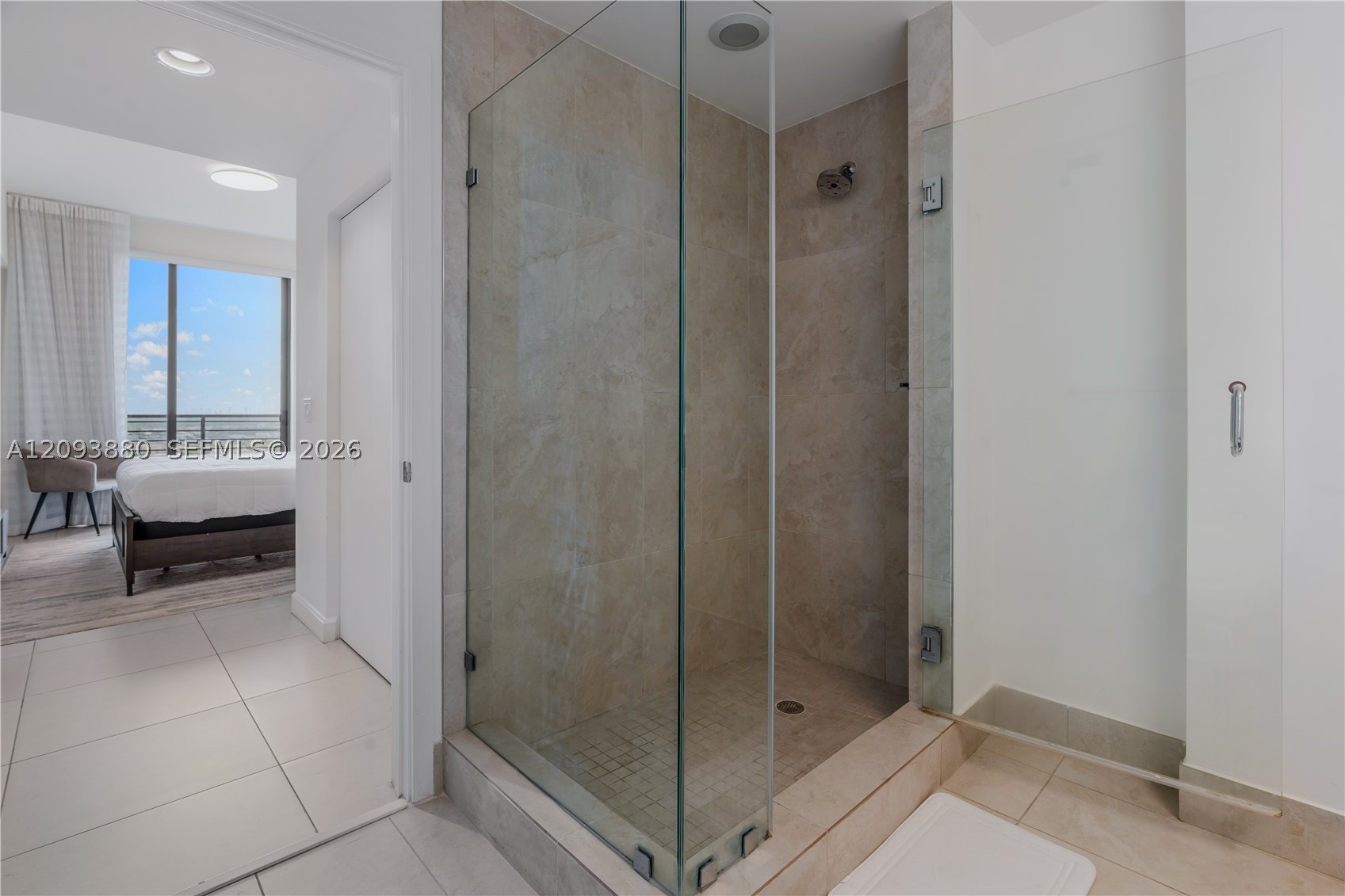 5350 NW 84th Ave #1807, Doral FL 33166