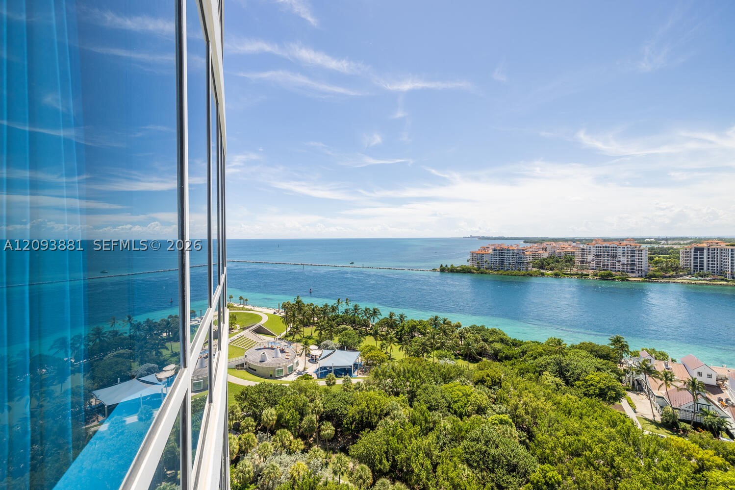 100 S Pointe Dr #1703, Miami Beach FL 33139