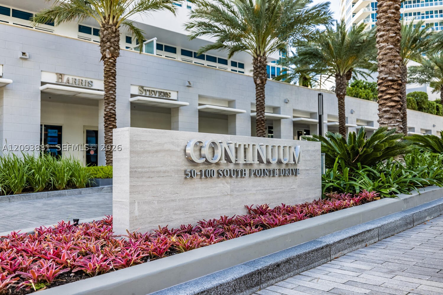 100 S Pointe Dr #1703, Miami Beach FL 33139