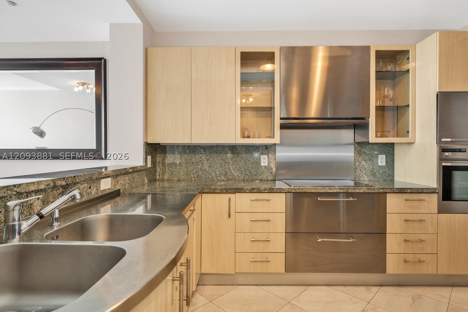 100 S Pointe Dr #1703, Miami Beach FL 33139