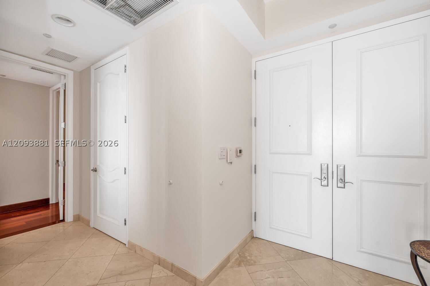 100 S Pointe Dr #1703, Miami Beach FL 33139