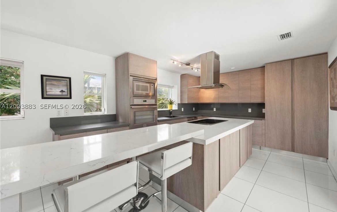1025 Belle Meade Island Dr, Miami FL 33138