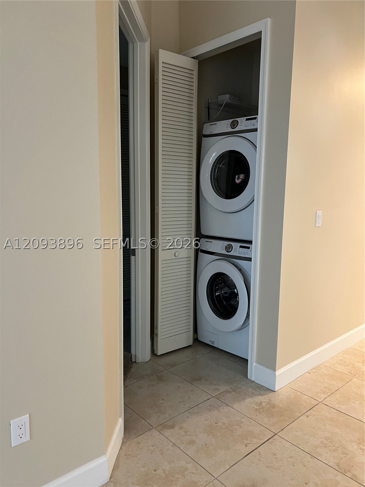 100 Andalusia Ave #PH-8, Coral Gables FL 33134