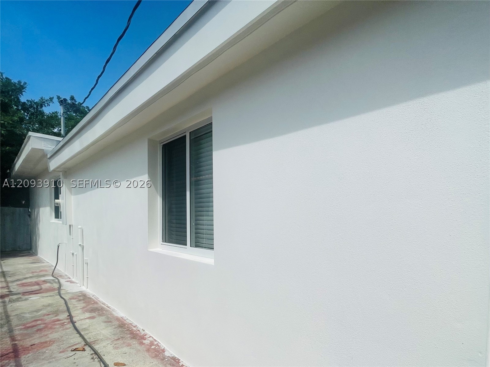 1145 NW 25th St, Miami FL 33127