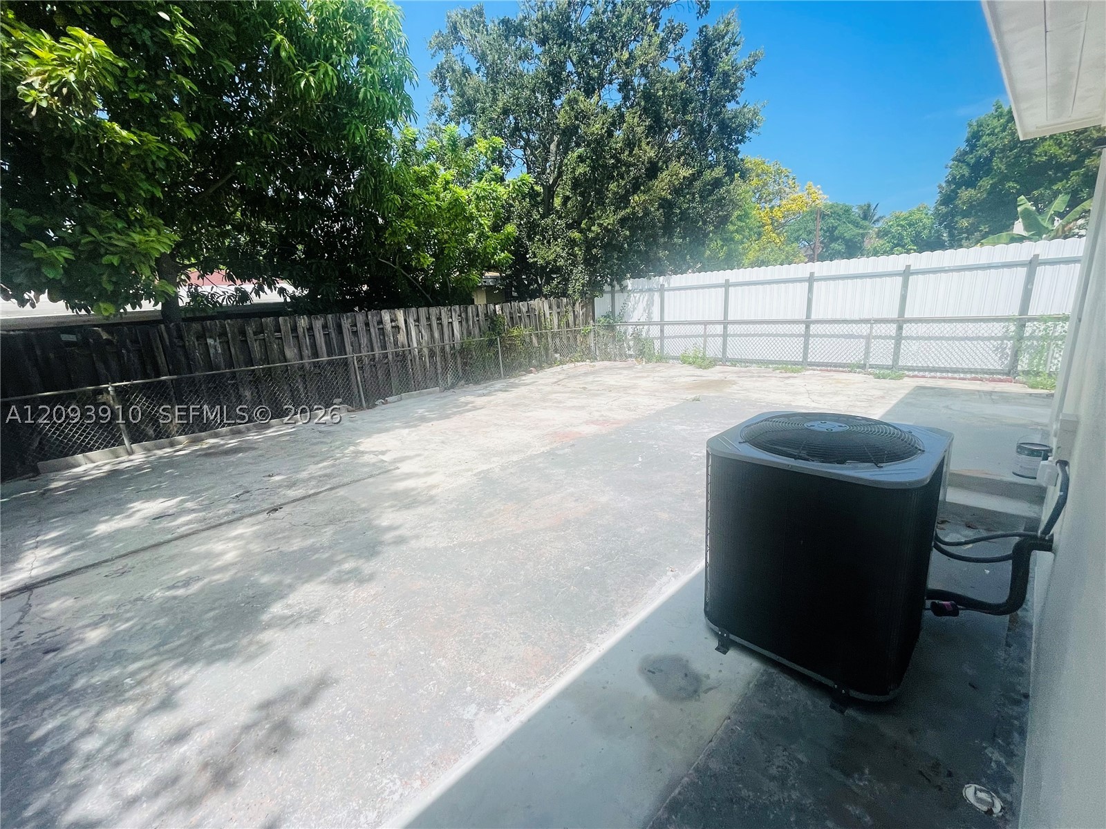 1145 NW 25th St, Miami FL 33127
