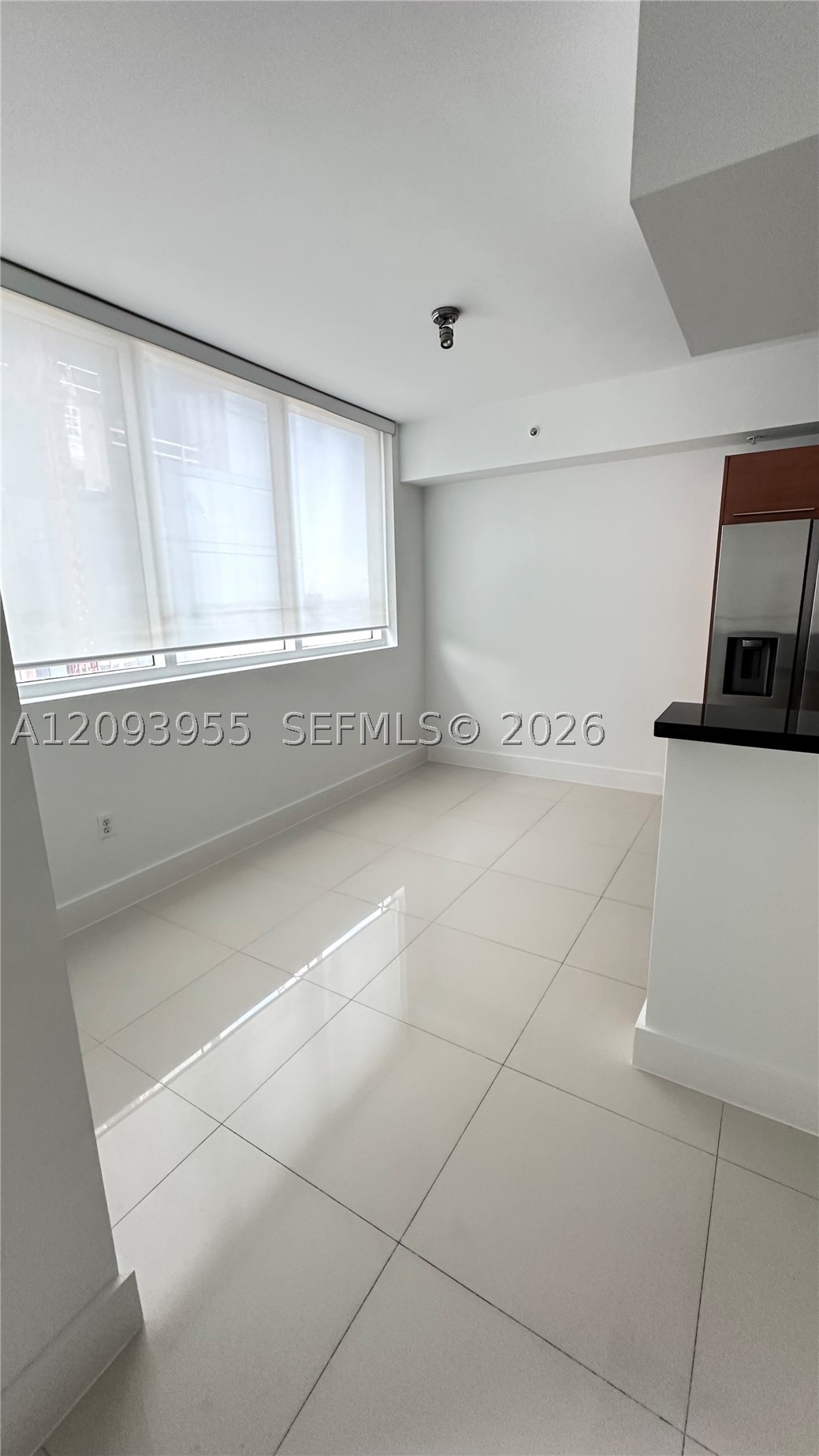 244 Biscayne Blvd #1608, Miami FL 33132