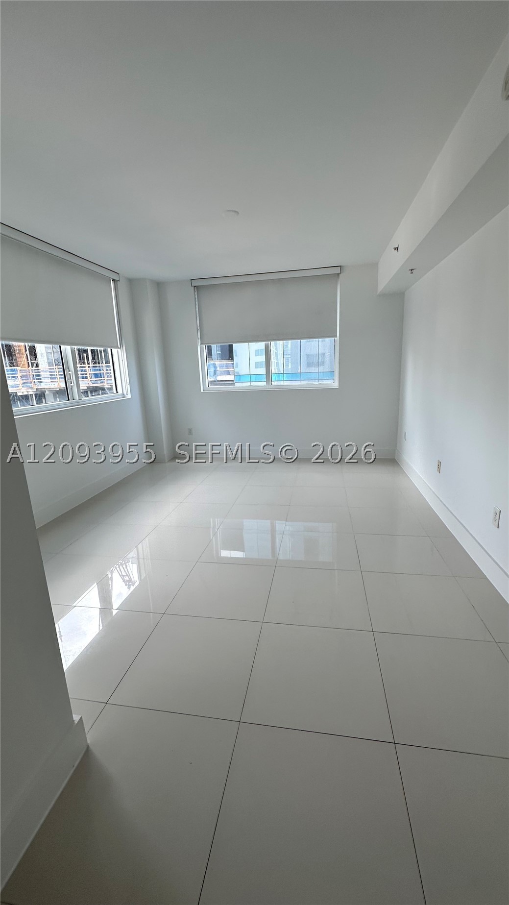 244 Biscayne Blvd #1608, Miami FL 33132