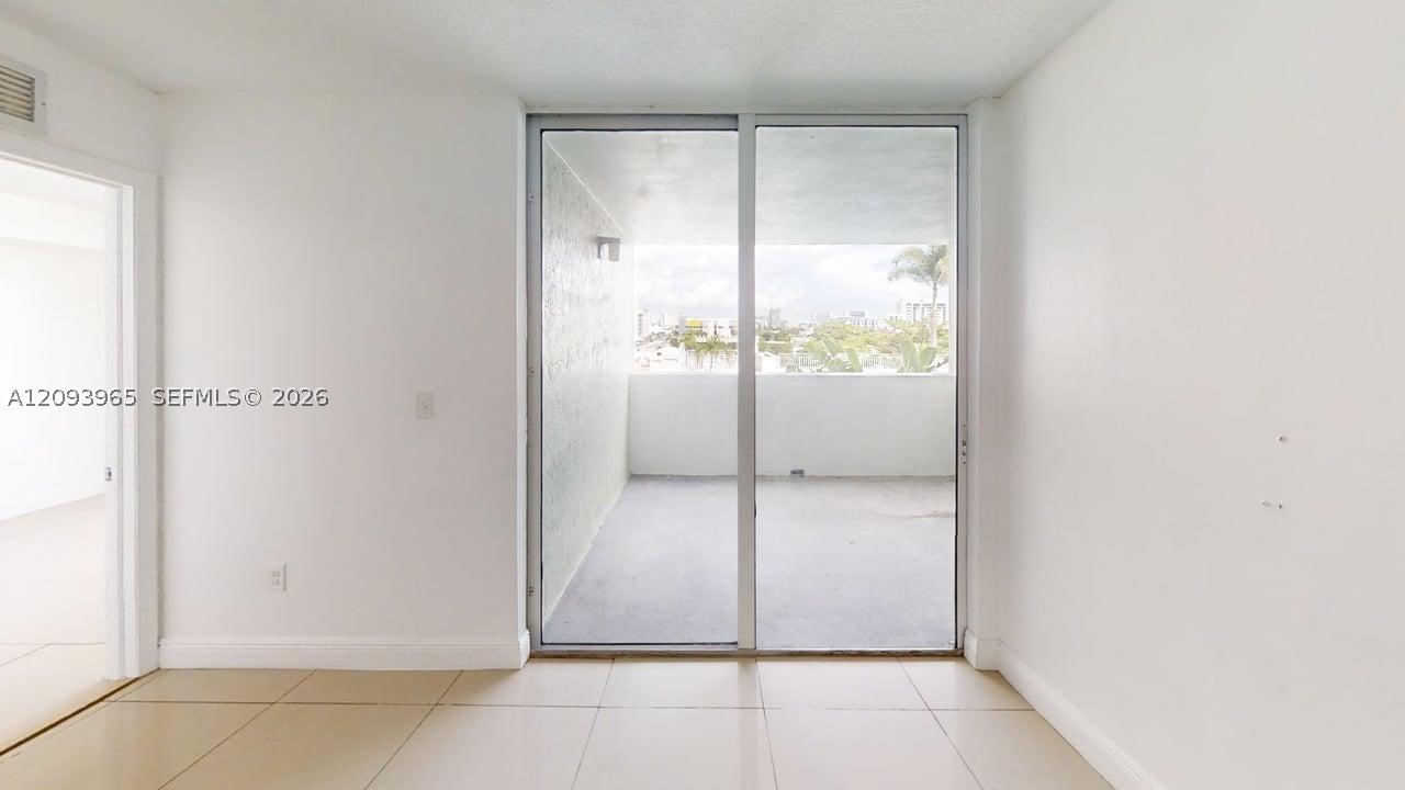 219 NW 12th Ave #514, Miami FL 33128