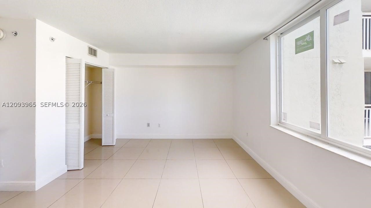 219 NW 12th Ave #514, Miami FL 33128
