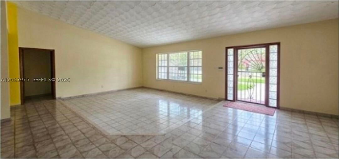 3950 SW 4th St, Miami FL 33134