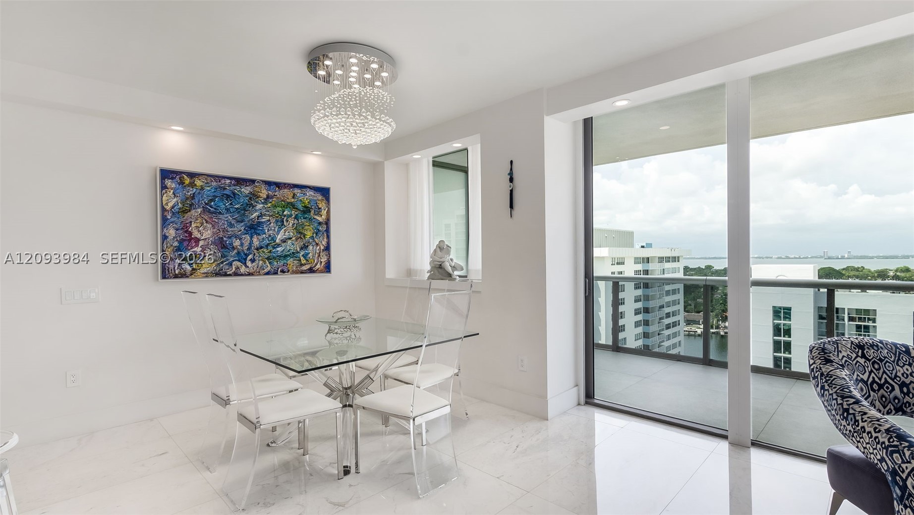 5875 Collins Ave #1707, Miami Beach FL 33140