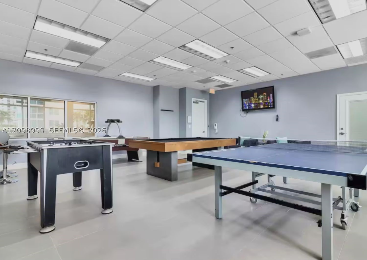 1200 Brickell Bay Dr #2610, Miami FL 33131