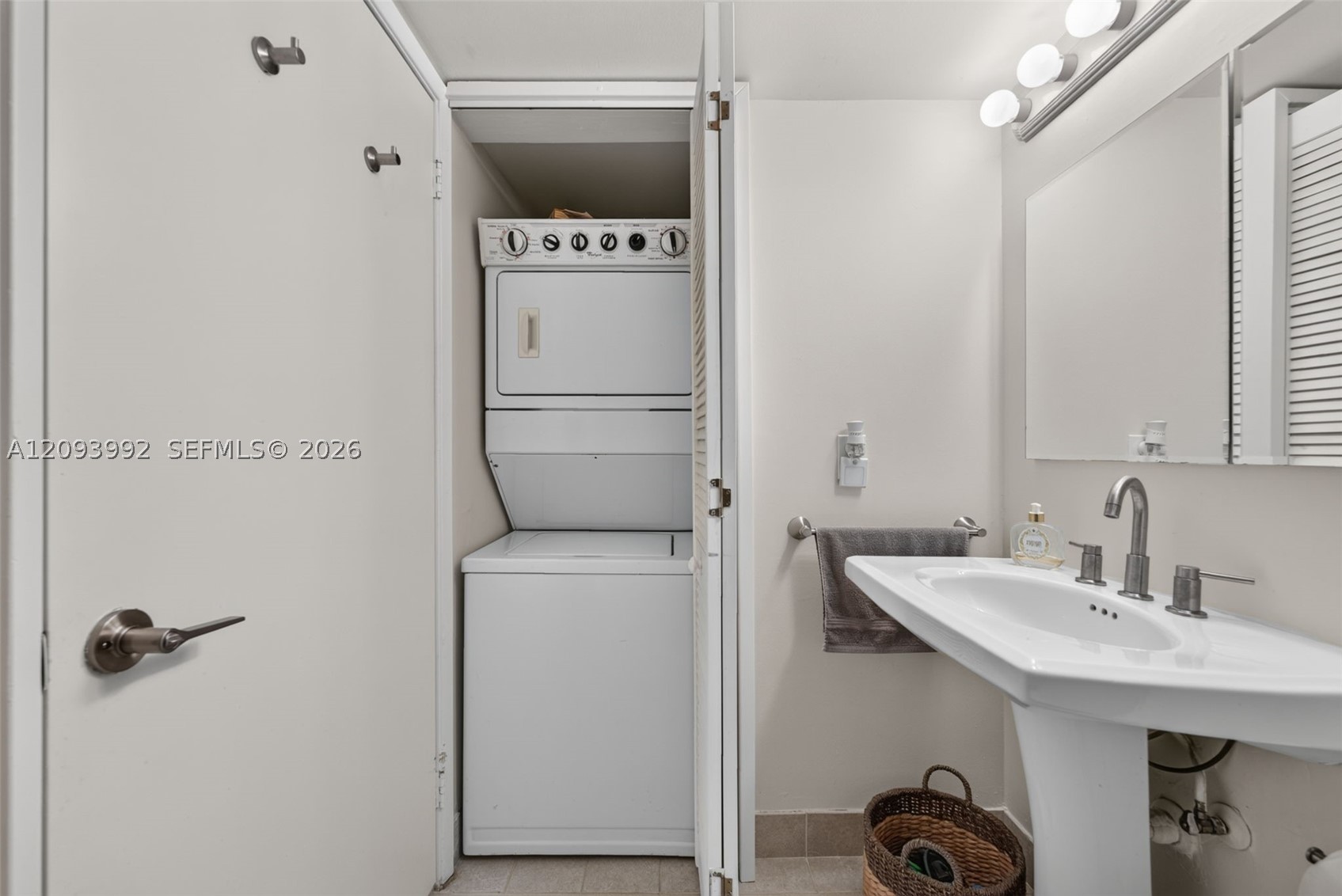 3400 NE 192nd St #2012, Aventura FL 33180