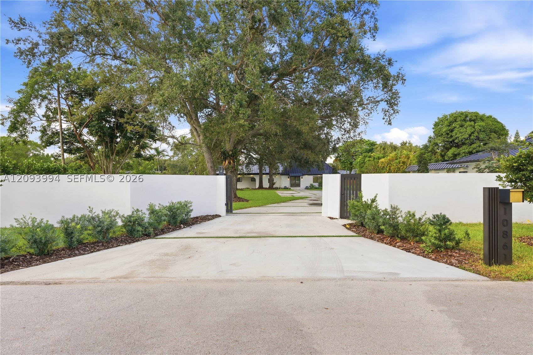 10861 SW 93rd St, Miami FL 33176