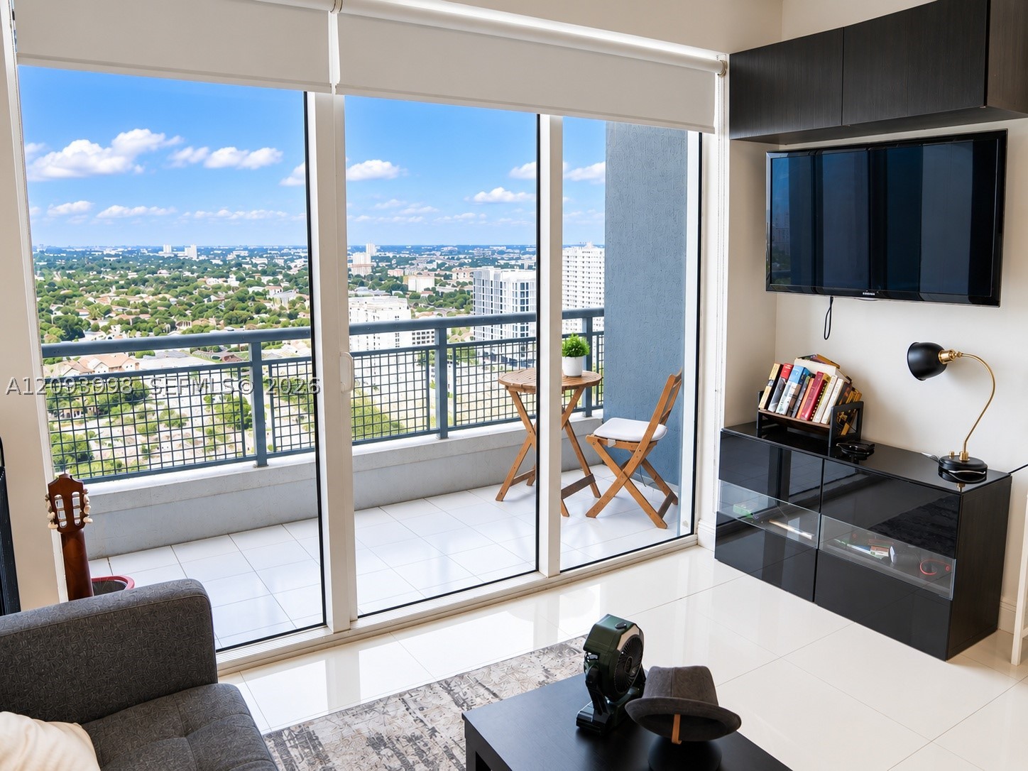 60 SW 13th St #2409, Miami FL 33130