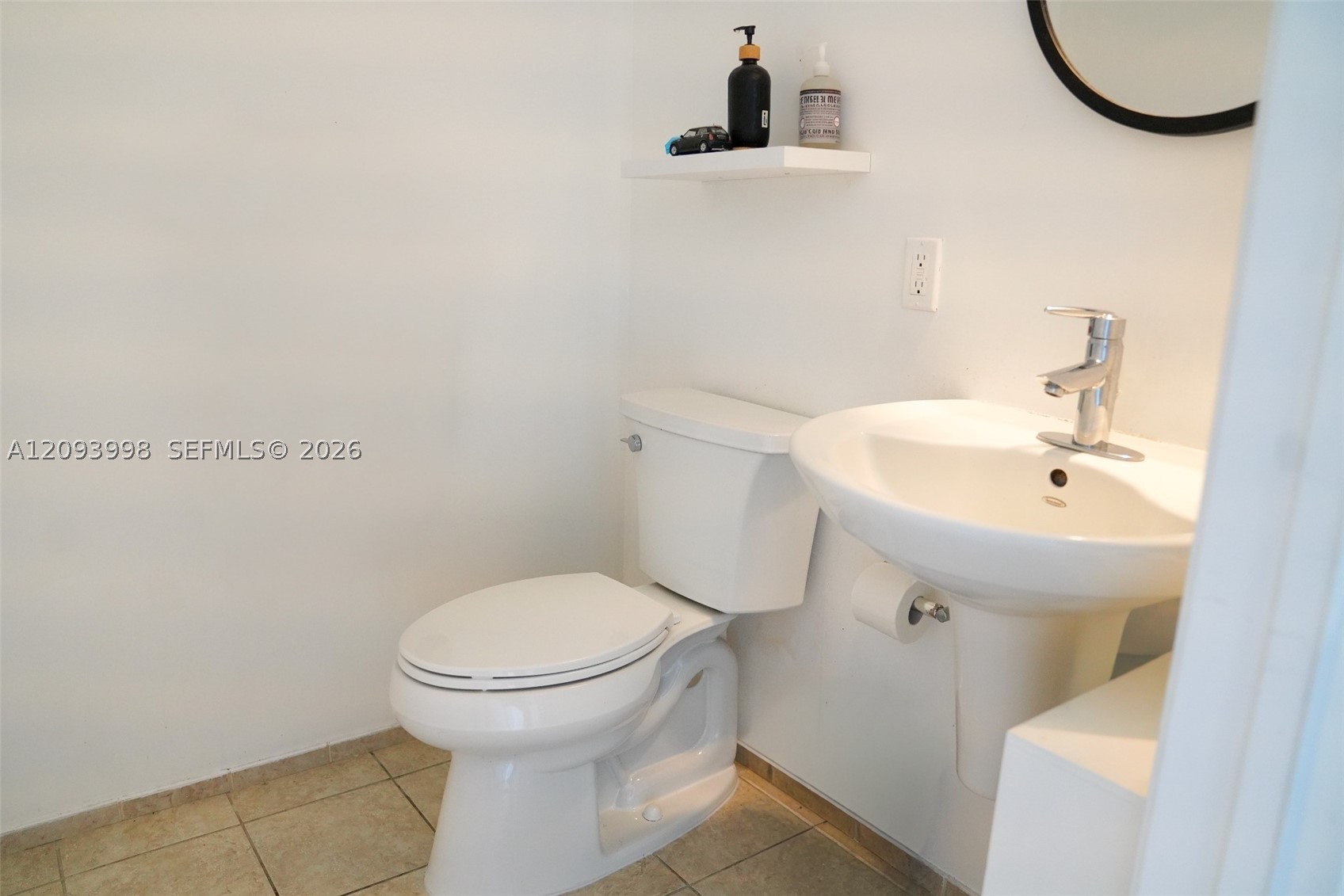 60 SW 13th St #2409, Miami FL 33130