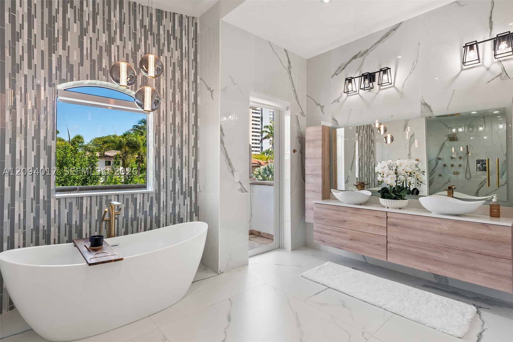 3442 NE 171st St, North Miami Beach FL 33160