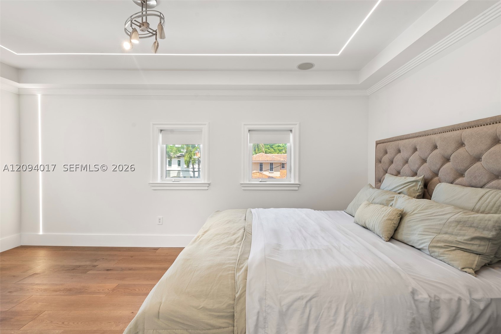 3442 NE 171st St, North Miami Beach FL 33160