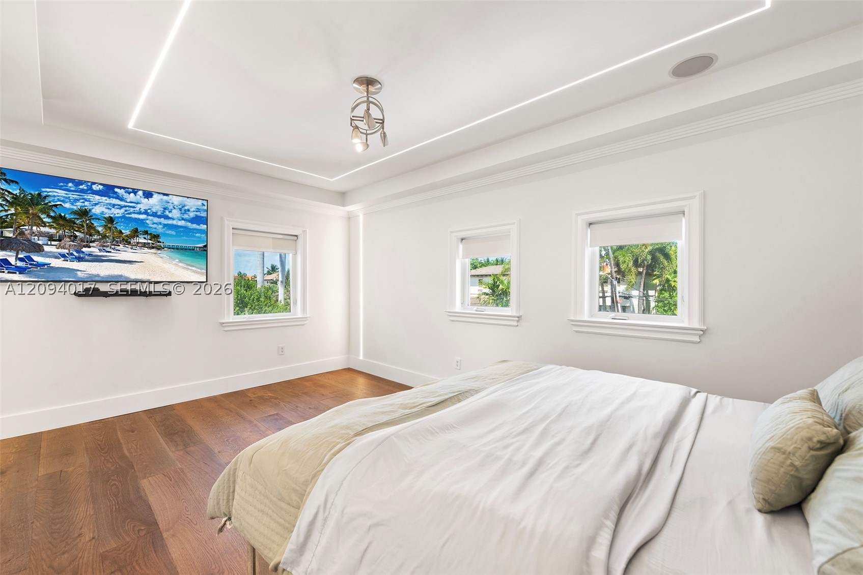 3442 NE 171st St, North Miami Beach FL 33160