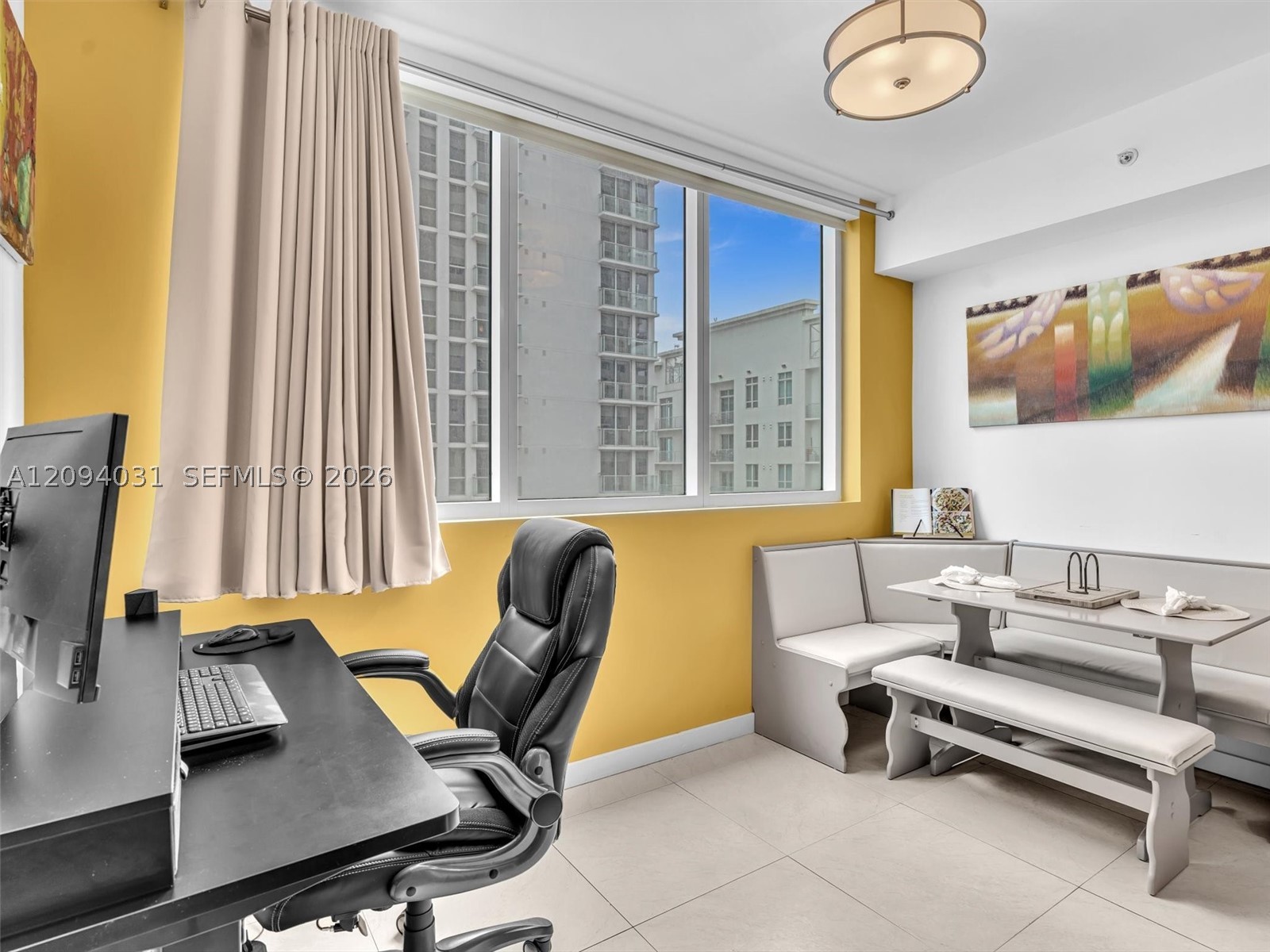 253 NE 2nd St #2208, Miami FL 33132