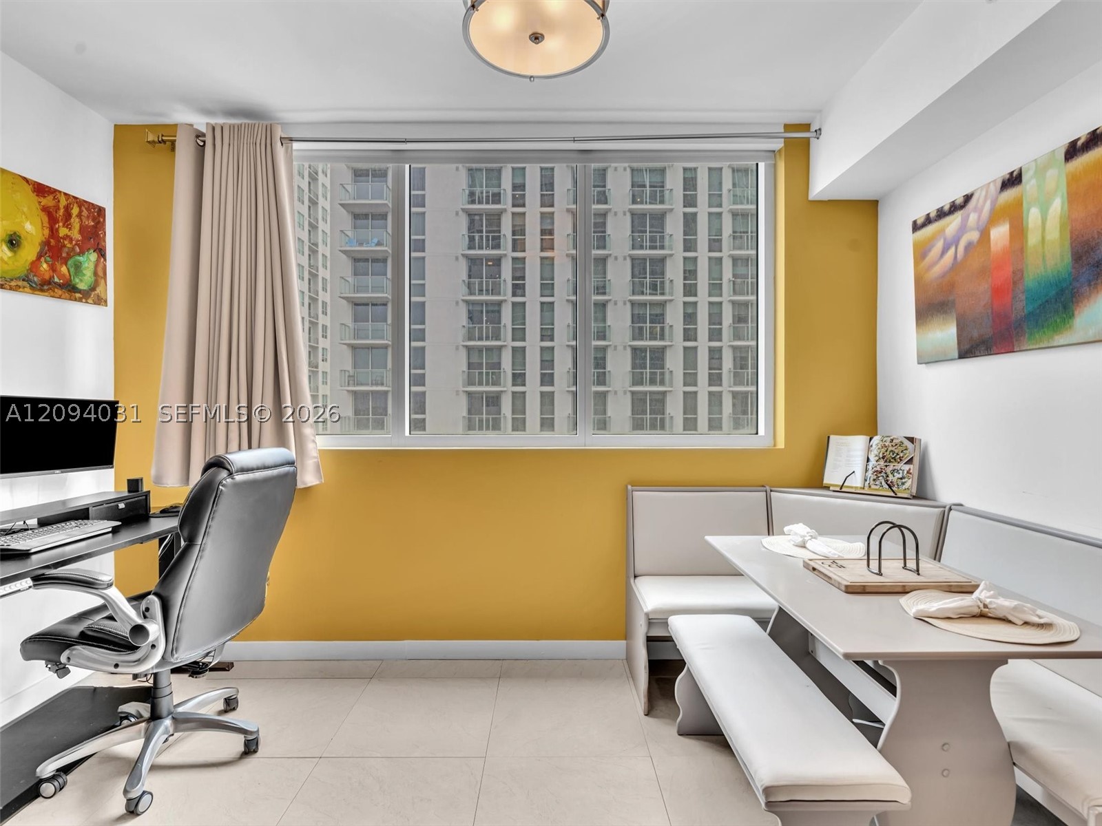 253 NE 2nd St #2208, Miami FL 33132