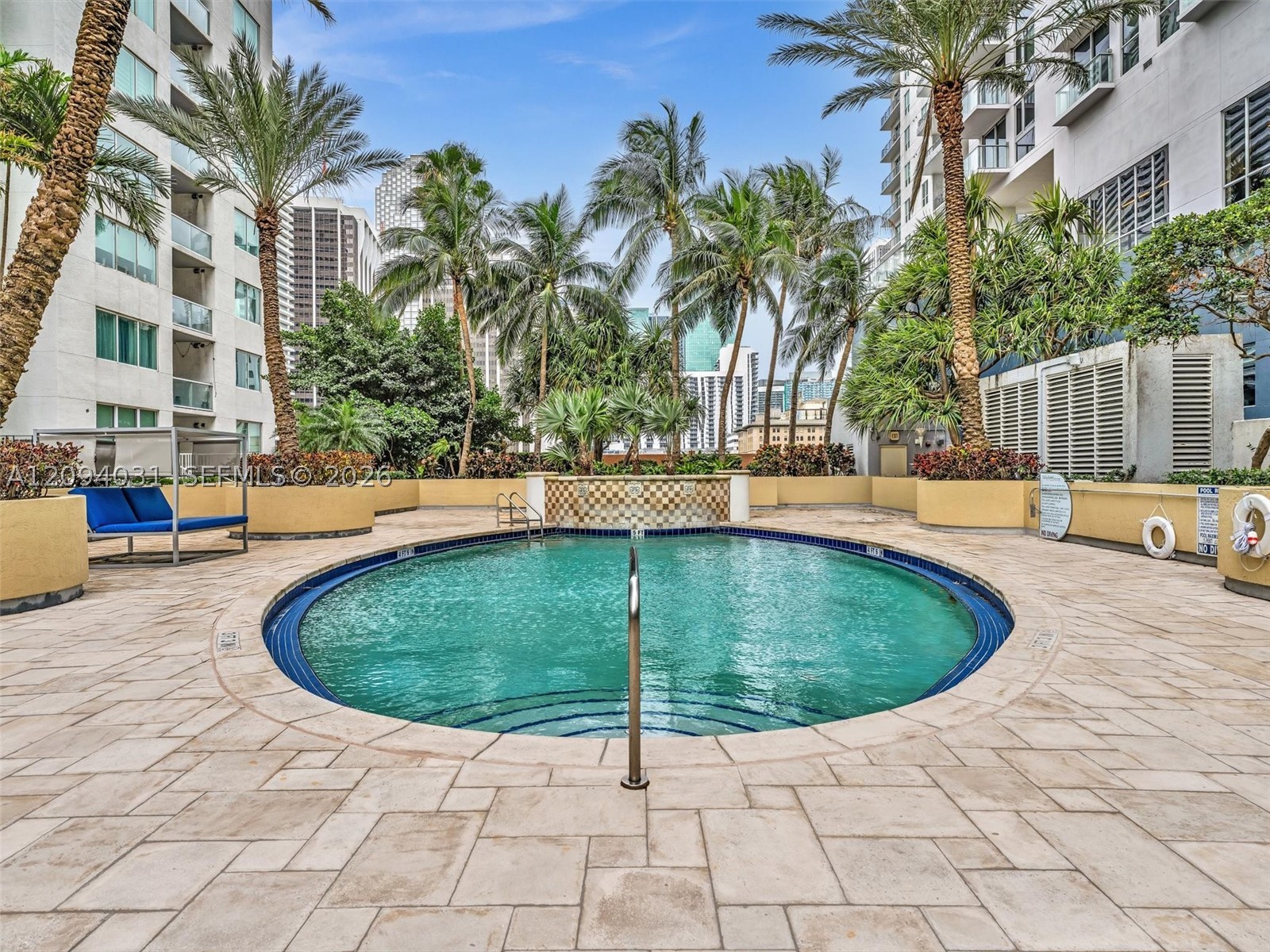 253 NE 2nd St #2208, Miami FL 33132