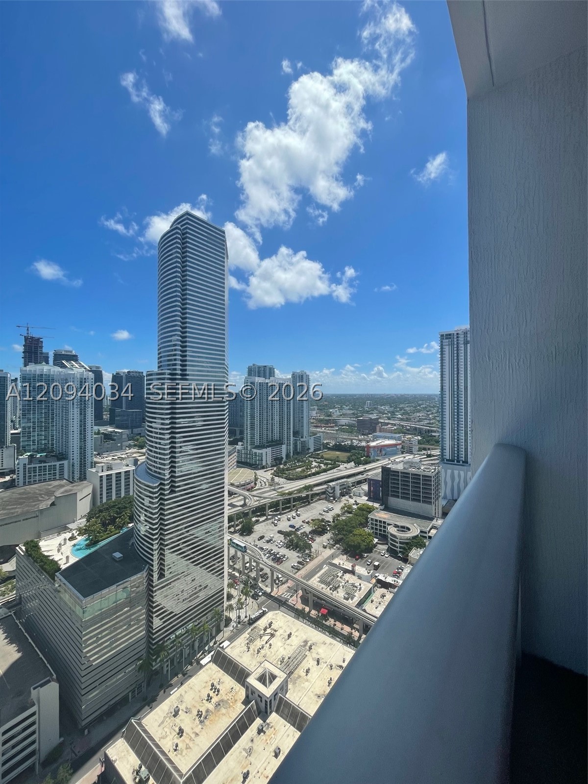 Miami FL 33131 - A12094034