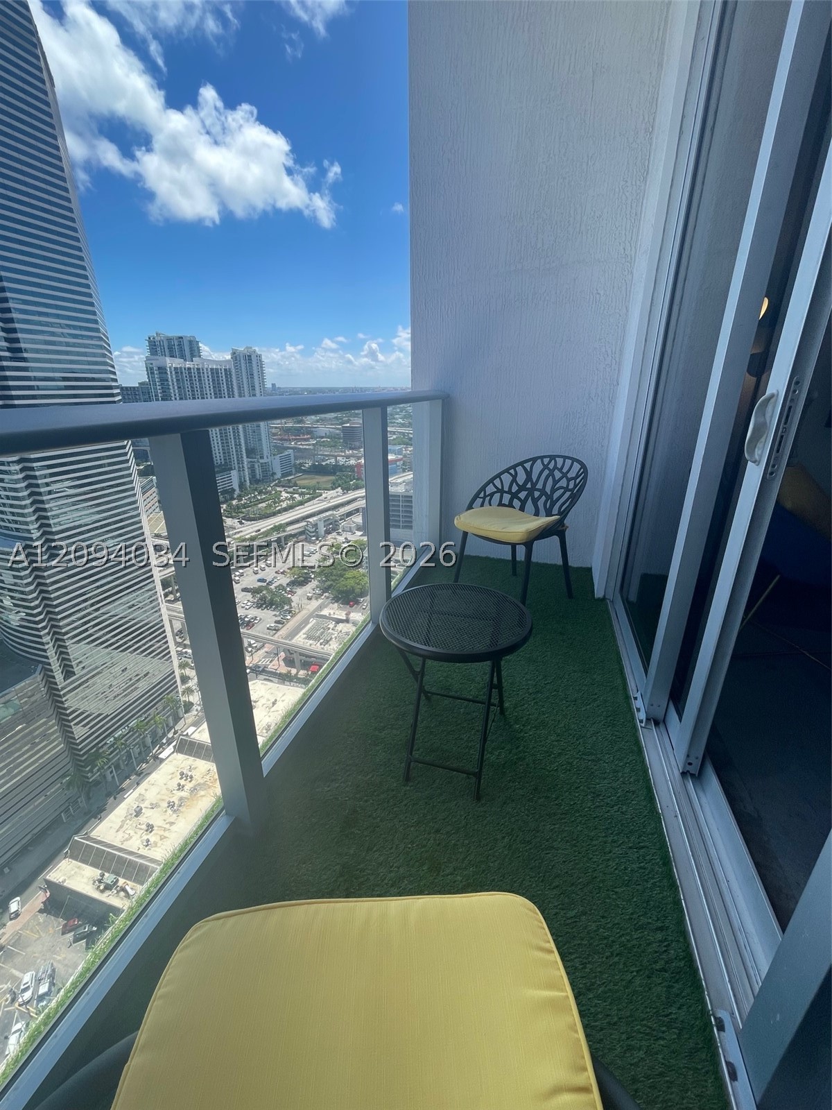 Miami FL 33131 - A12094034