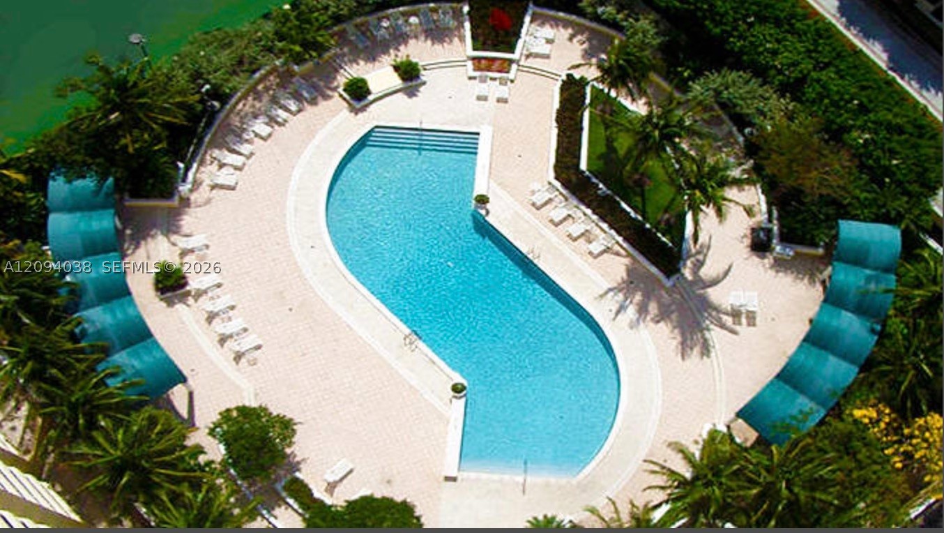 888 Brickell Key Dr #3007, Miami FL 33131