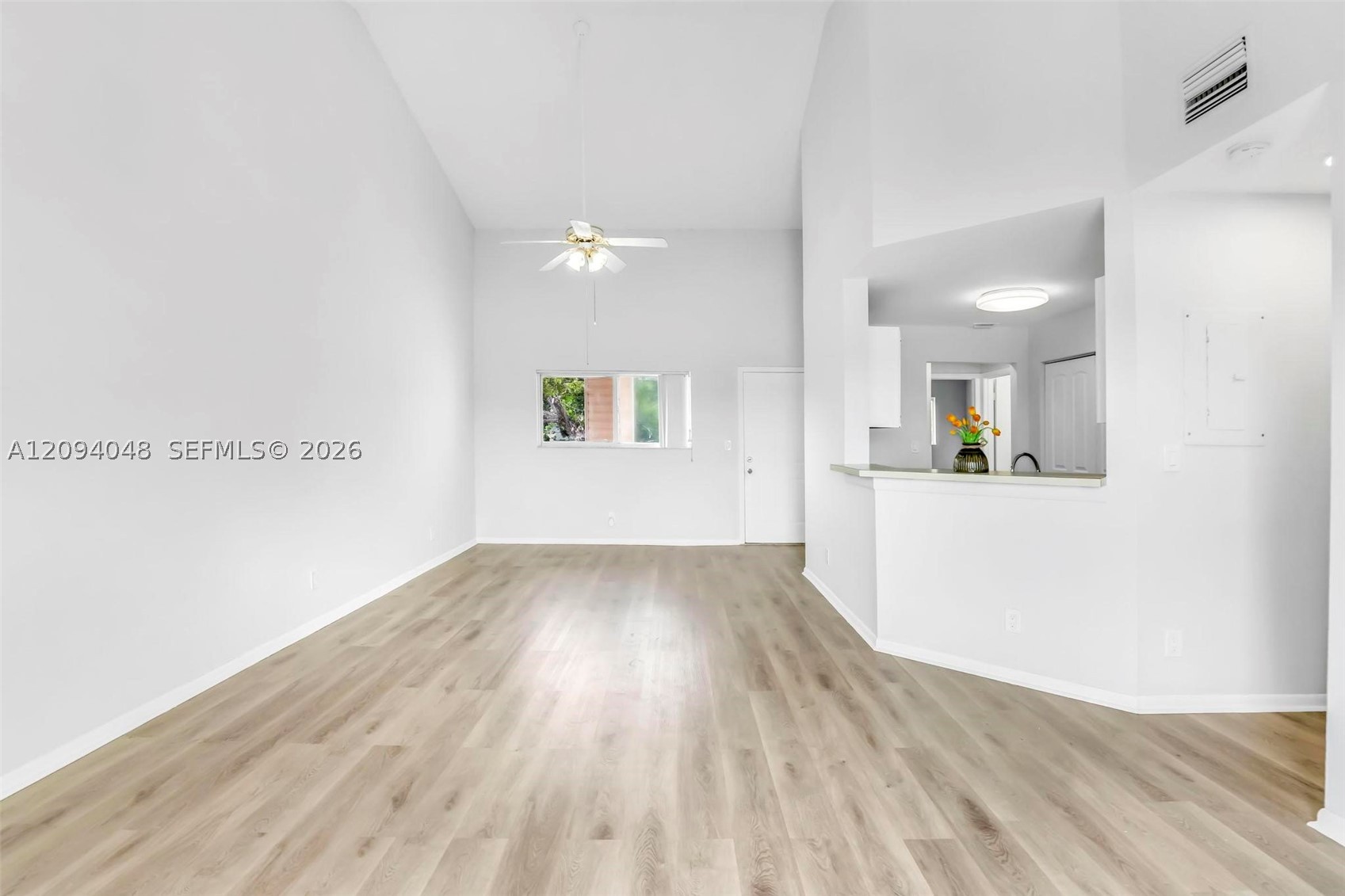 3433 NW 44th St #203, Oakland Park FL 33309