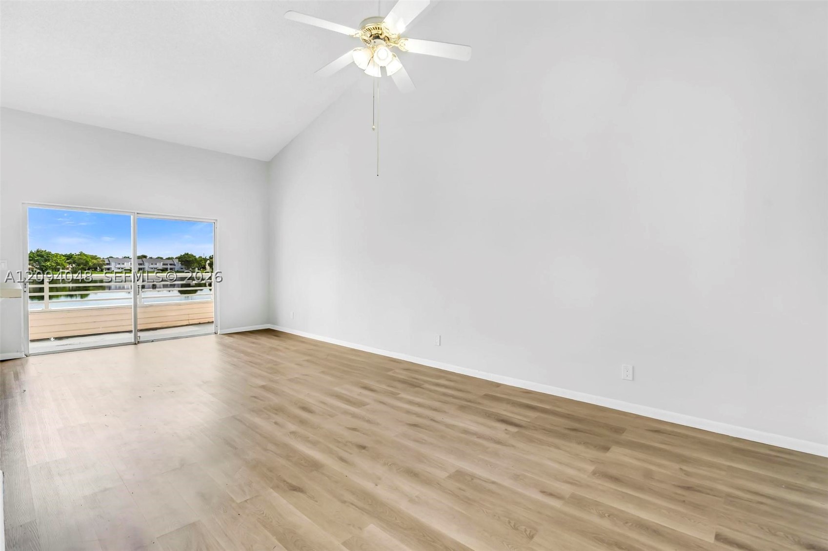 3433 NW 44th St #203, Oakland Park FL 33309