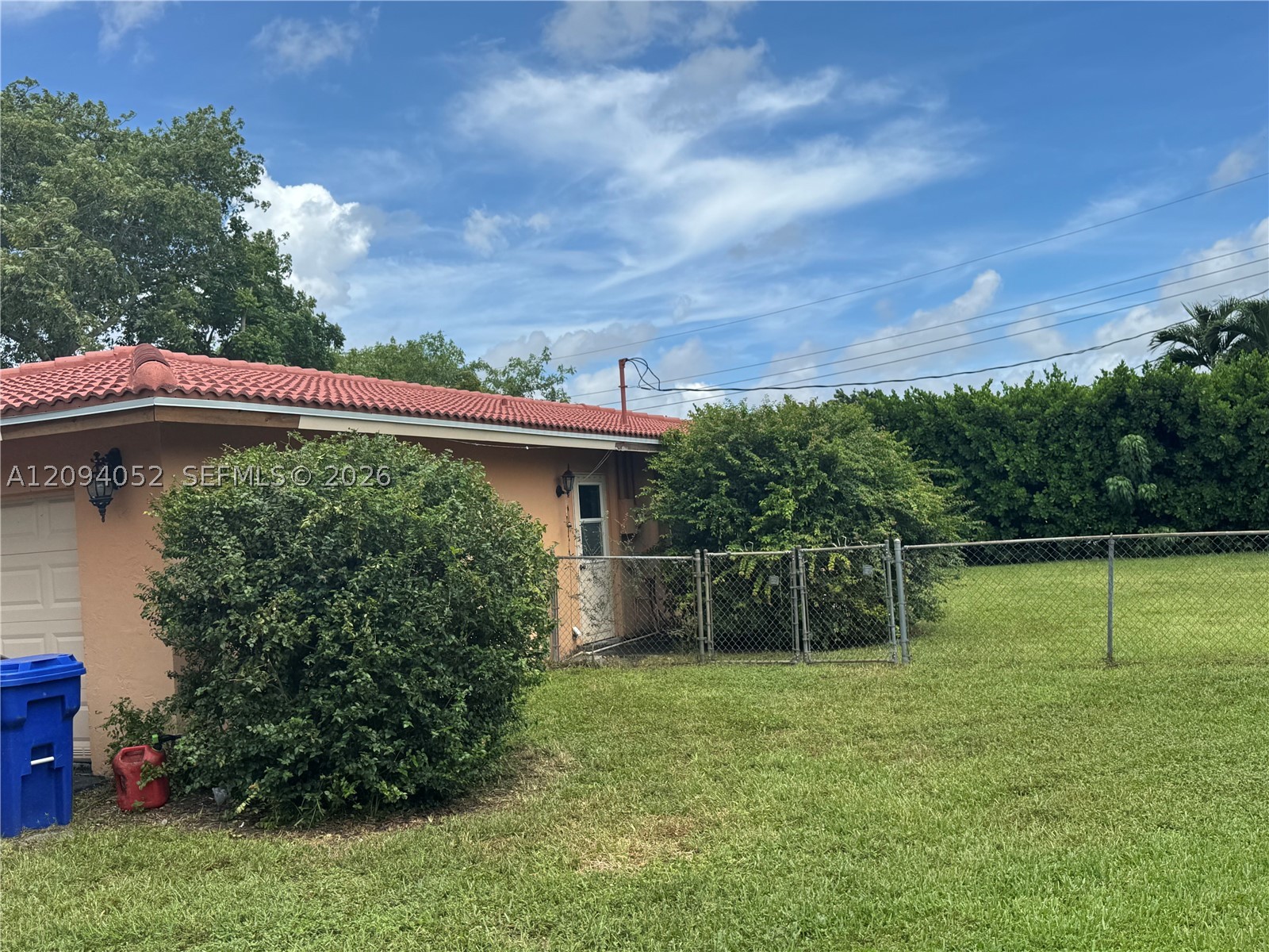 8300 NW 35th Ct, Coral Springs FL 33065
