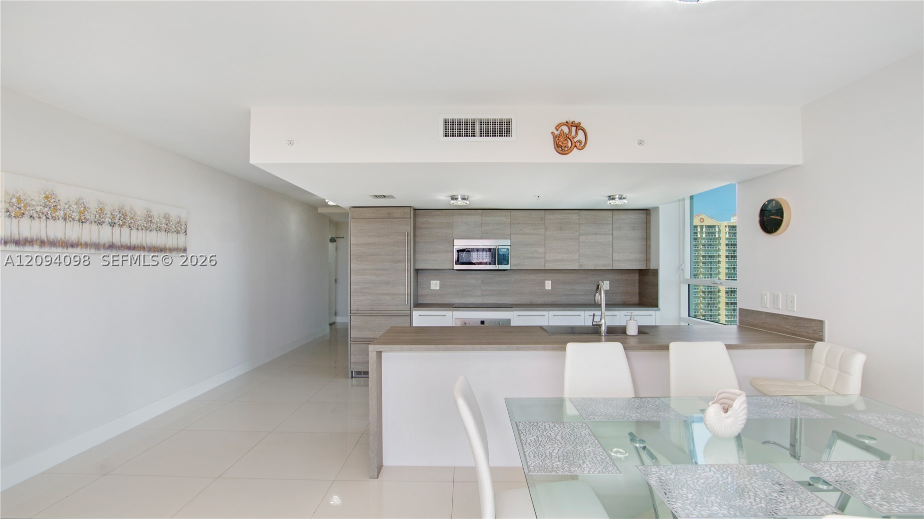 400 Sunny Isles Blvd #1722, Sunny Isles Beach FL 33160