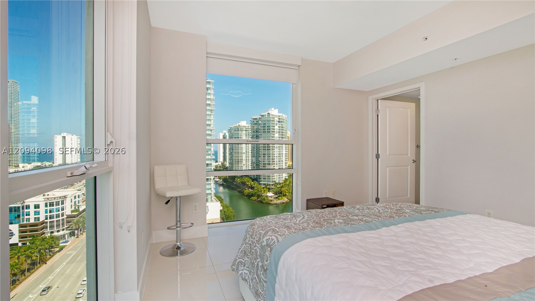 400 Sunny Isles Blvd #1722, Sunny Isles Beach FL 33160