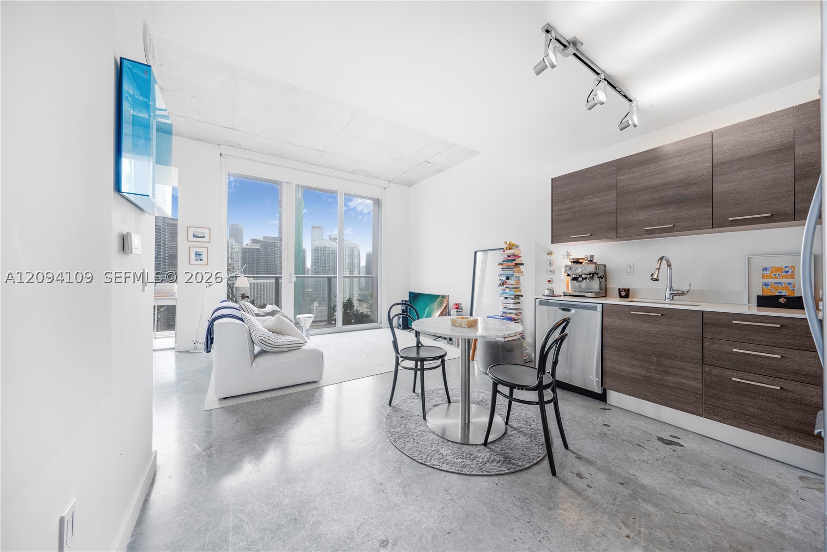 151 SE 1st St #2503, Miami FL 33131