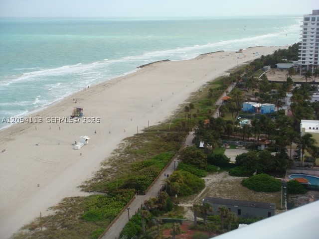 3801 Collins Ave #1806, Miami Beach FL 33140