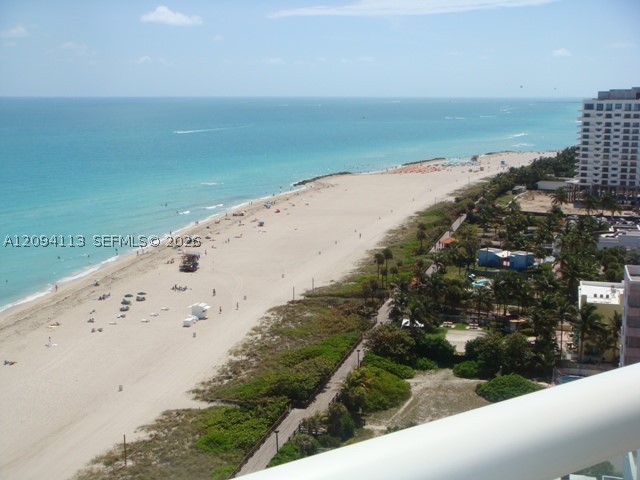 3801 Collins Ave #1806, Miami Beach FL 33140