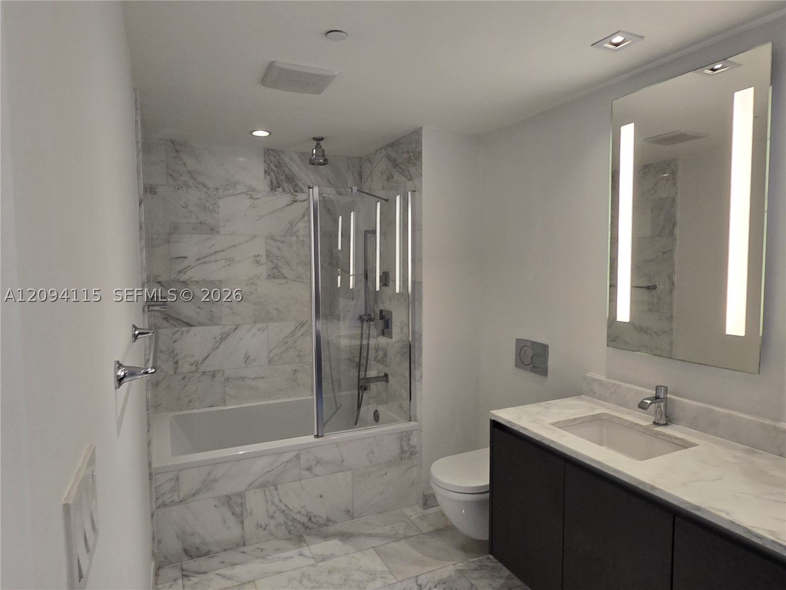 1451 Brickell Ave #1002, Miami FL 33131