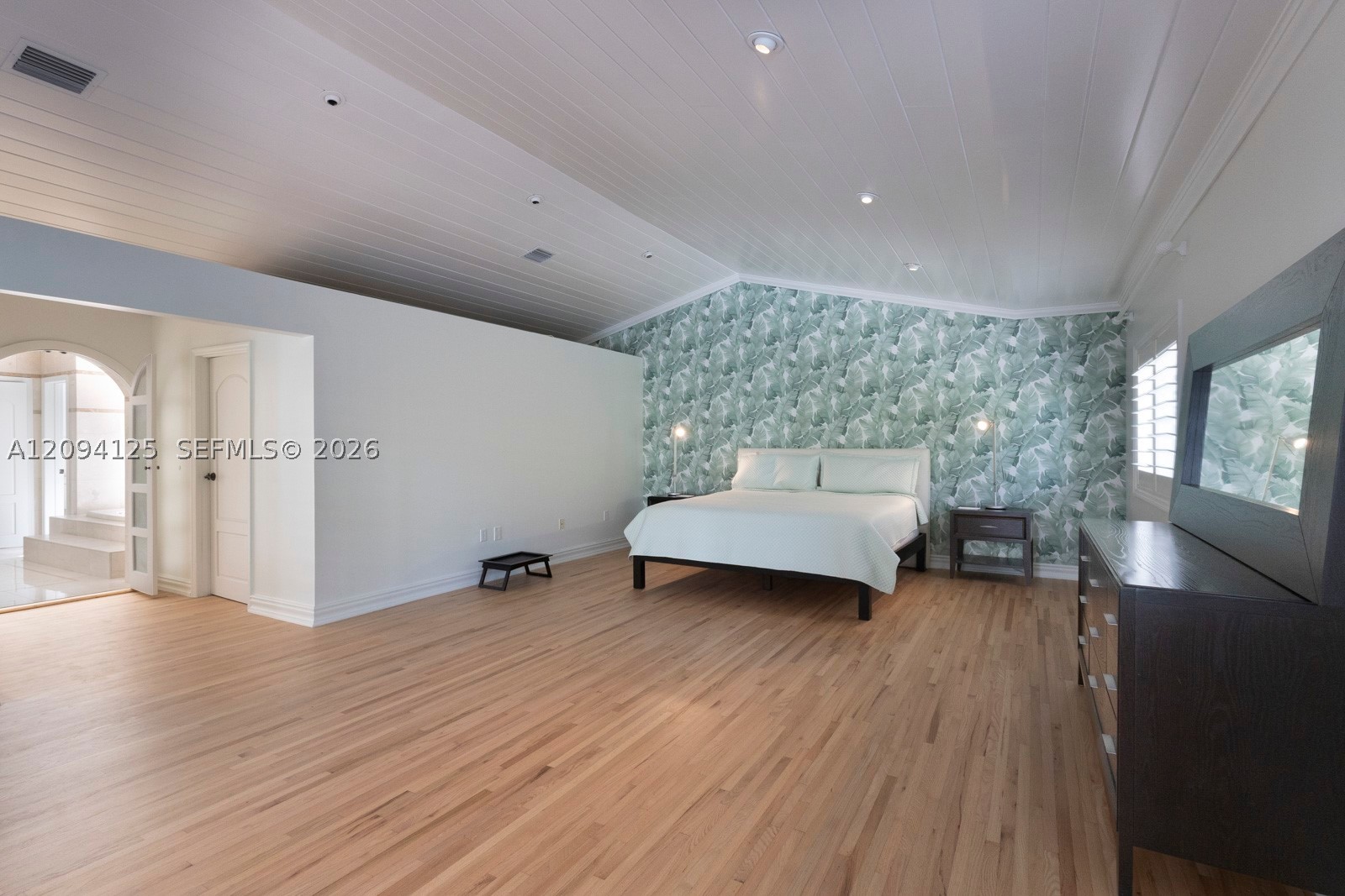 4404 Alhambra Cir, Coral Gables FL 33146
