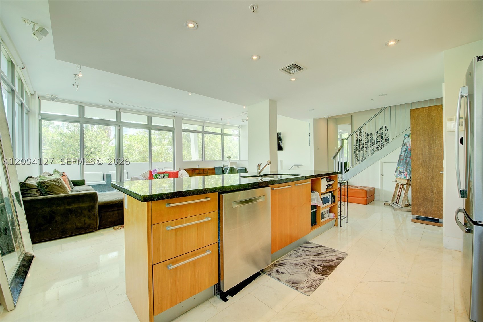 1577 Bay Rd #201, Miami Beach FL 33139