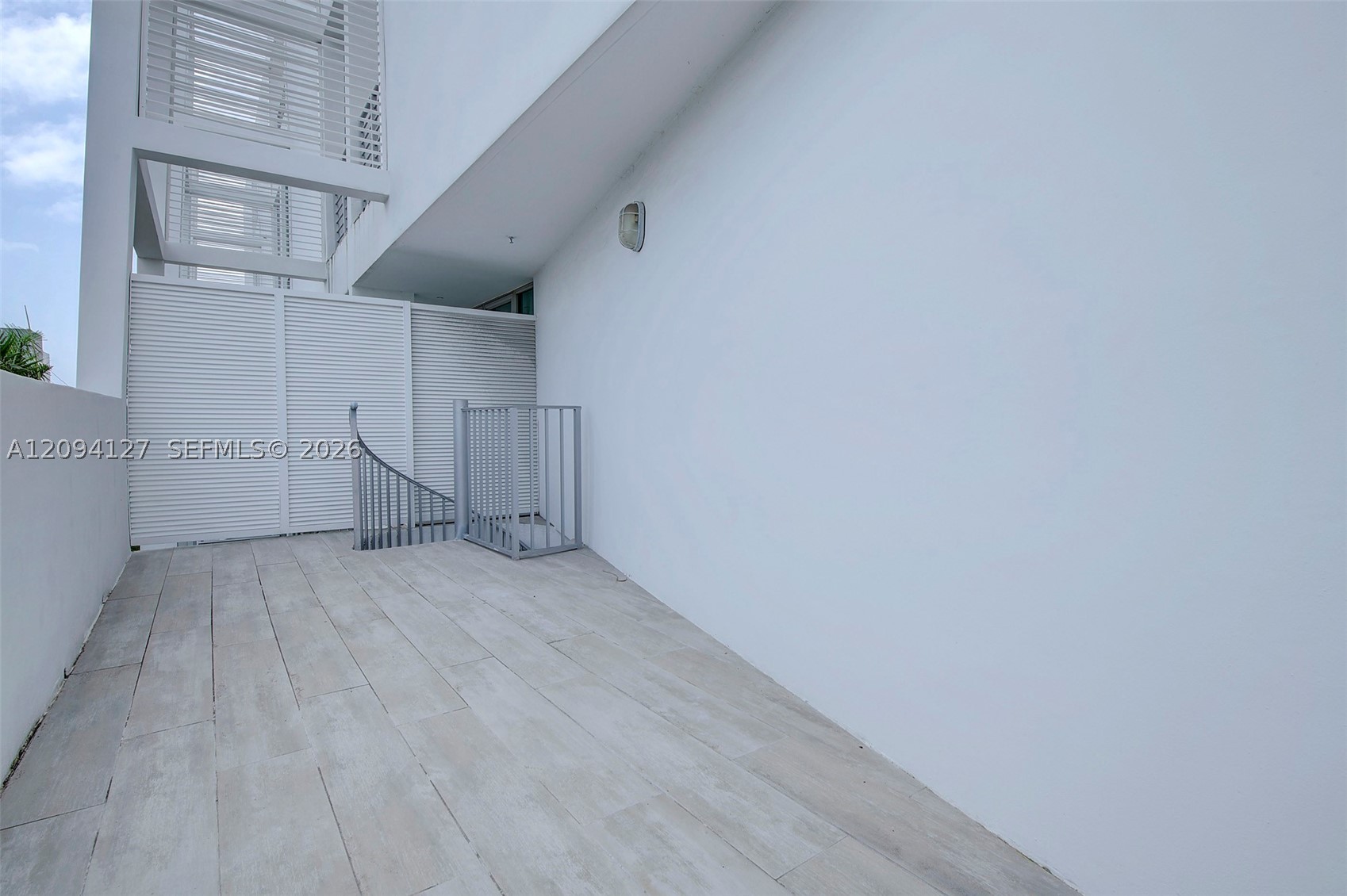 1577 Bay Rd #201, Miami Beach FL 33139