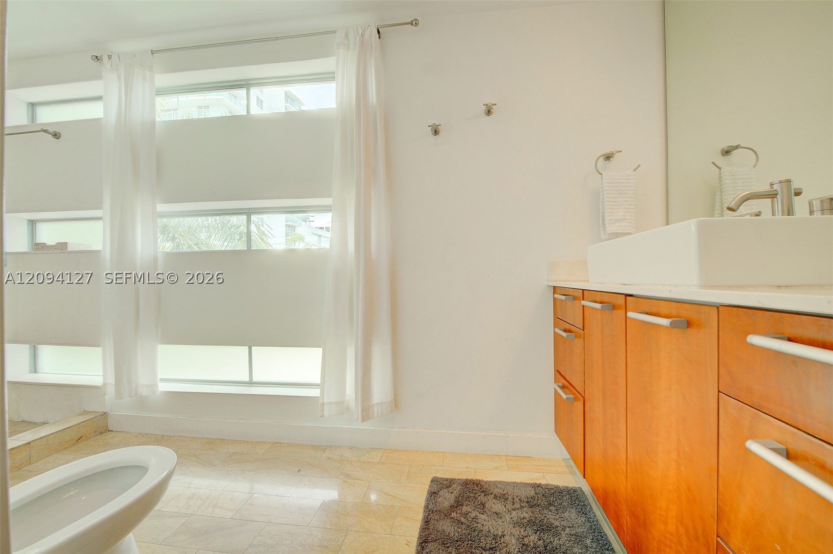 1577 Bay Rd #201, Miami Beach FL 33139