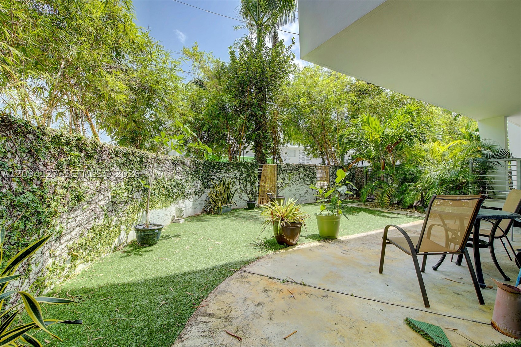 1577 Bay Rd #201, Miami Beach FL 33139