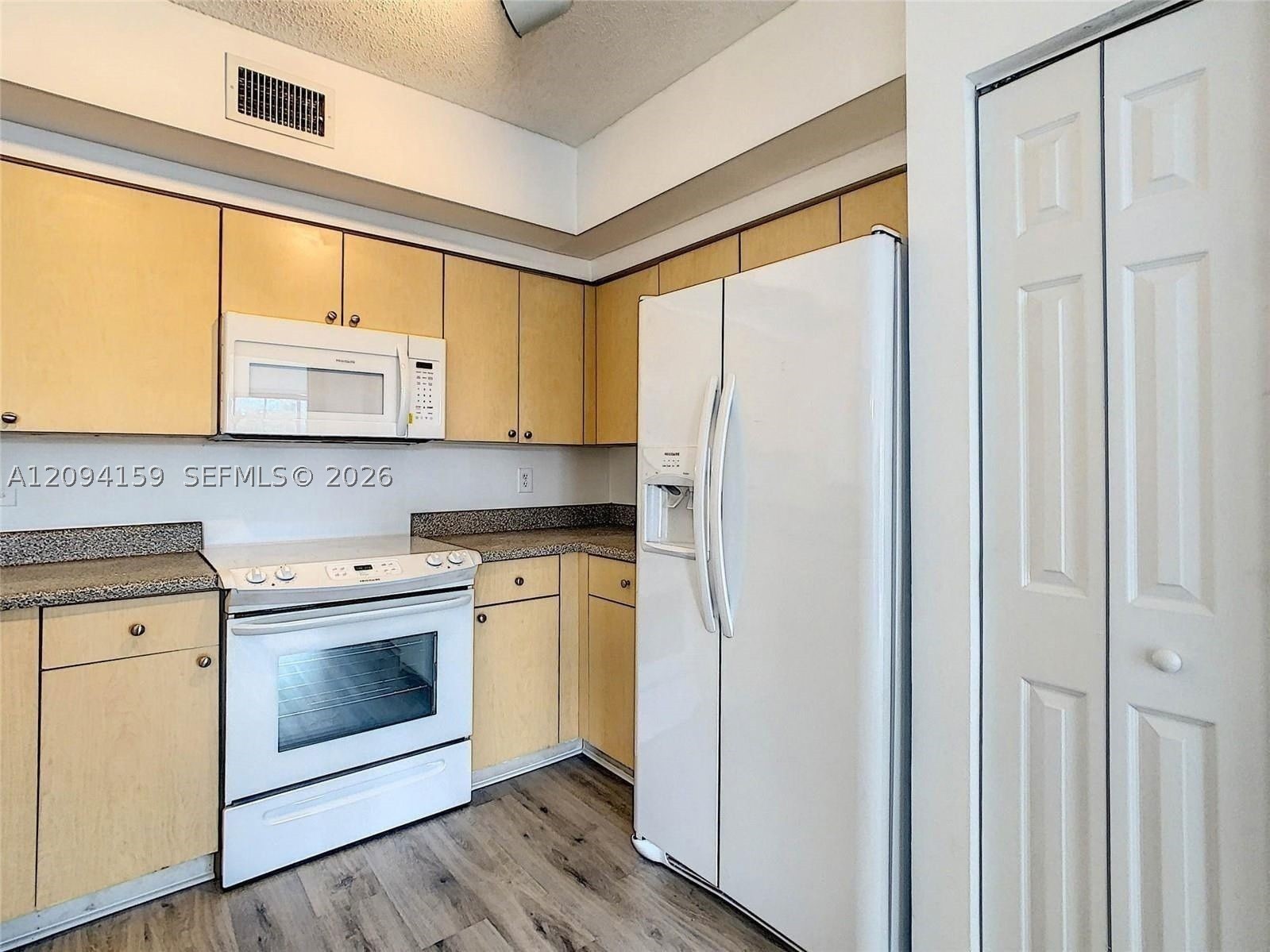2080 W Preserve Way #303, Miramar FL 33025