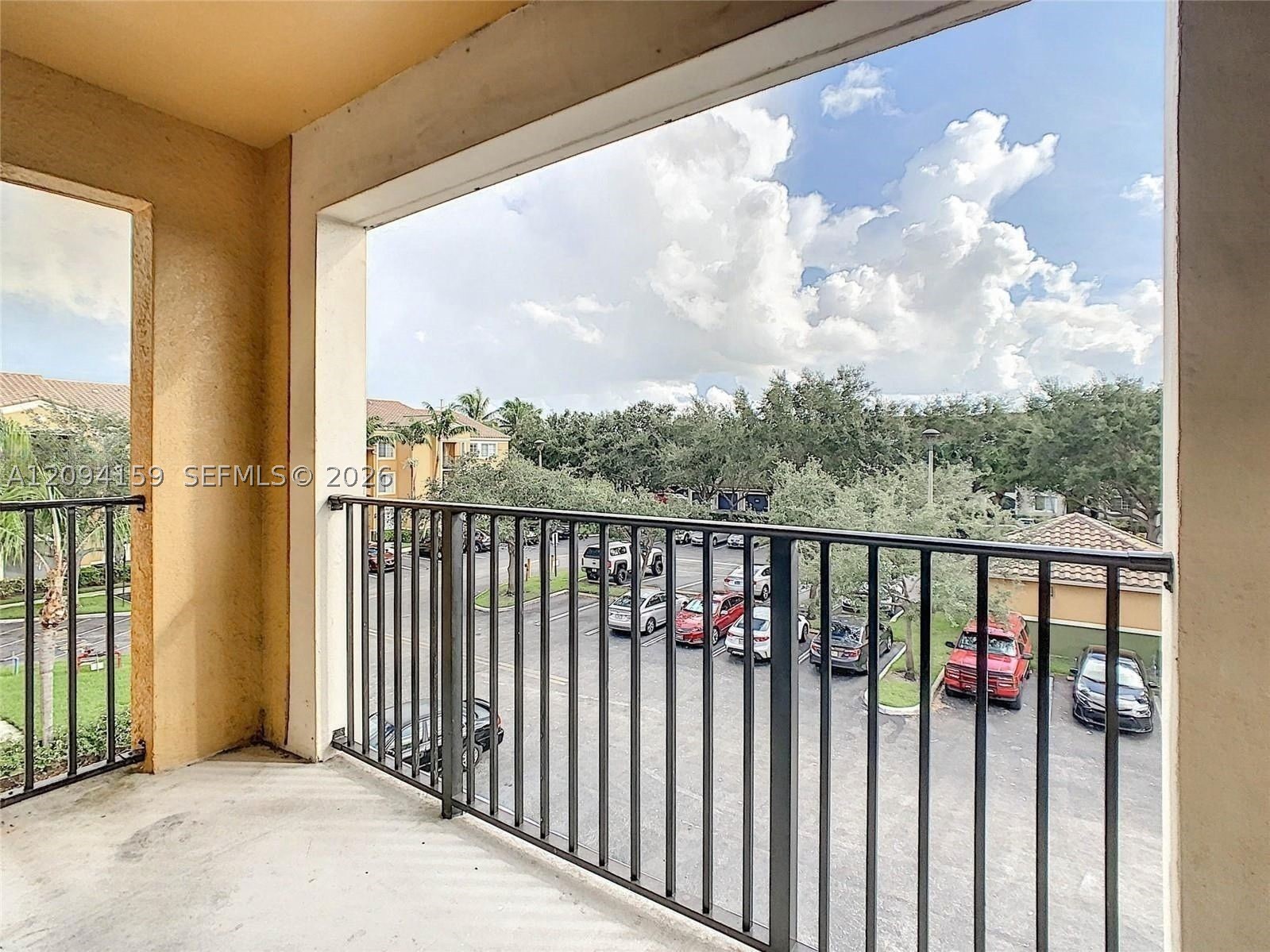2080 W Preserve Way #303, Miramar FL 33025