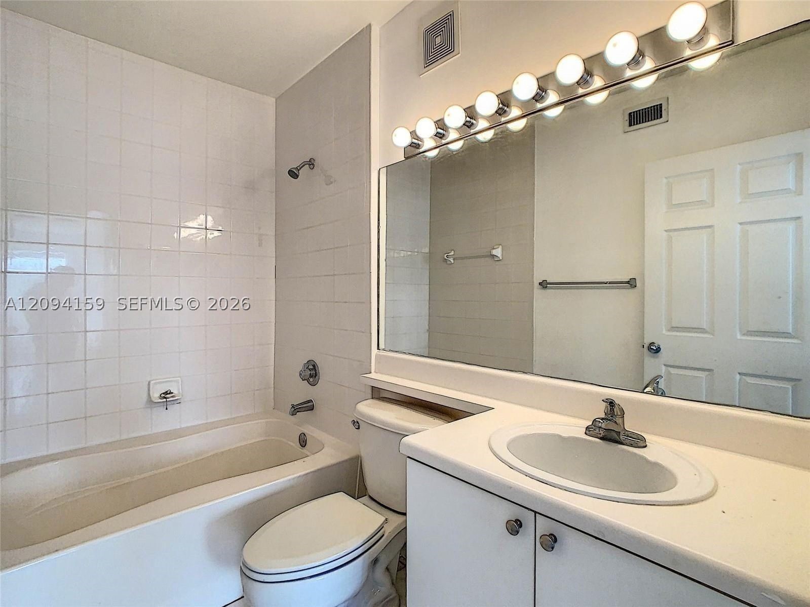 2080 W Preserve Way #303, Miramar FL 33025