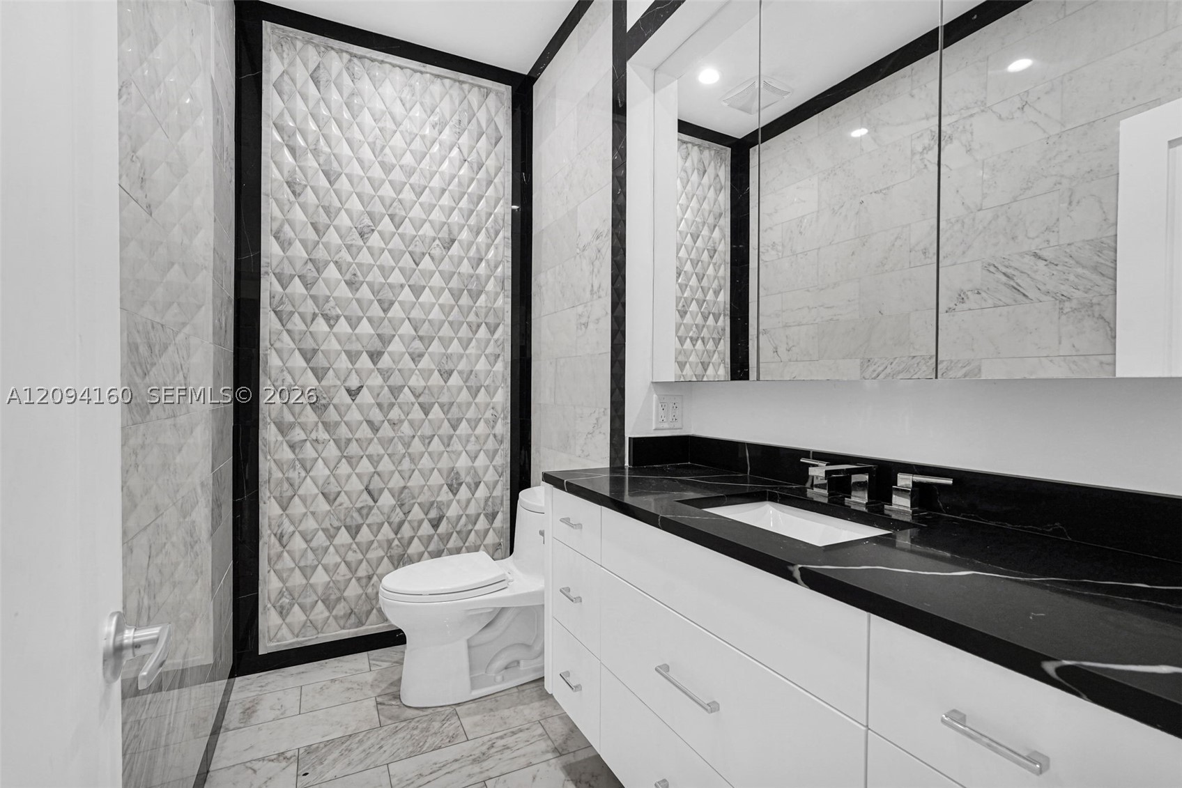 205 N Hibiscus Dr, Miami Beach FL 33139
