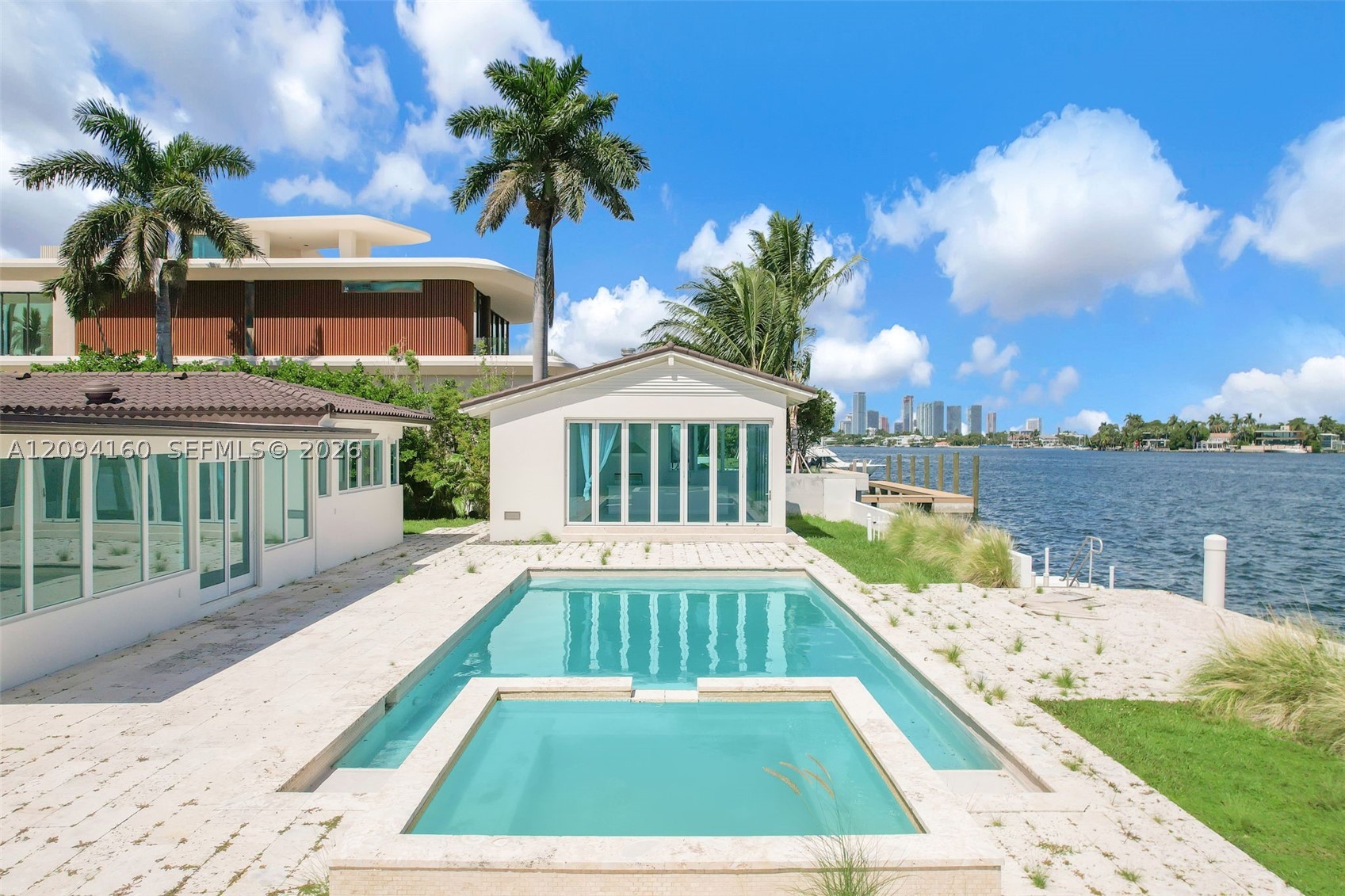 205 N Hibiscus Dr, Miami Beach FL 33139